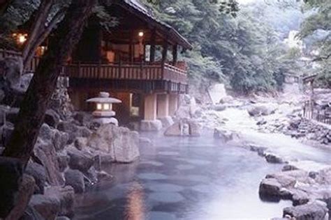 Ten thousand waves reviews - Ten Thousand Waves is a great place to go and relax when visiting Santa Fe. Its a real authentic Japanese onsen and should not be missed. Ask yamanote about Ten Thousand Waves. 6 Thank yamanote . This review is the subjective opinion of a Tripadvisor member and not of Tripadvisor LLC. Tripadvisor performs checks on reviews …